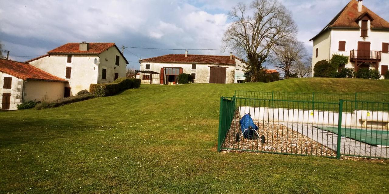 Villa La Tranquillité, Coutancie à Nanteuil-Auriac-de-Bourzac Extérieur photo